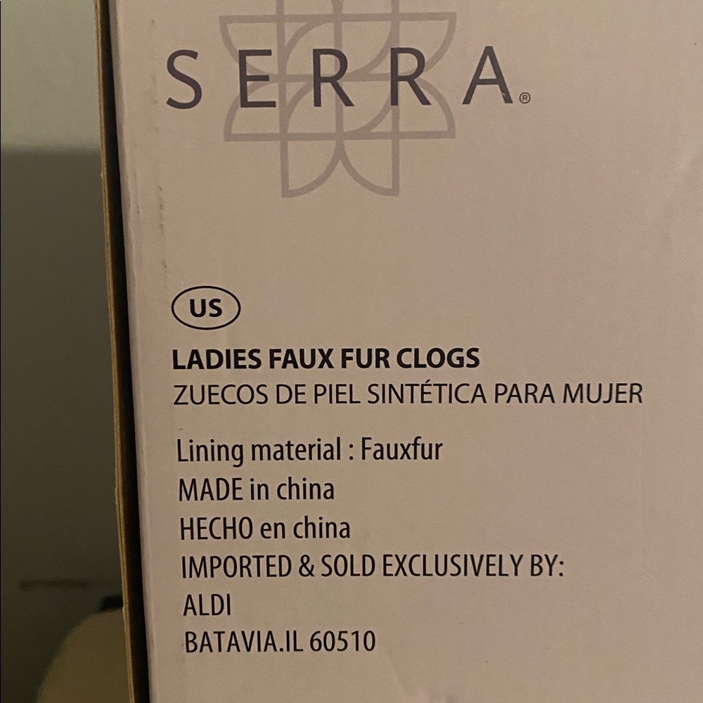 Clogs - Picture 3 of 11